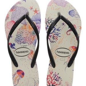 New! Havianas size 7/8